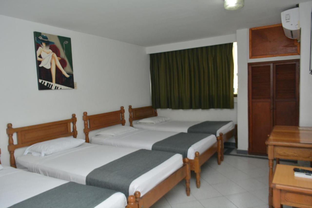 Casa Ballesteros 3*